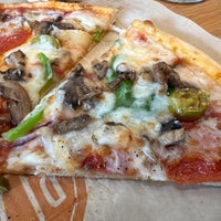 Foto tirada no(a) Blaze Pizza por Agp P. em 12/30/2023