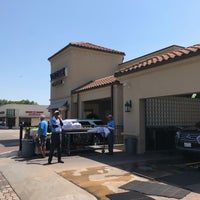 5/31/2018にAshley B.がVintage Car Washで撮った写真
