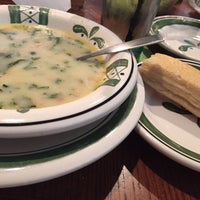 Photo taken at Olive Garden by Pam L. on 10/1/2015