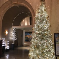 Photo taken at JW Marriott New Orleans by Narine on 12/25/2019