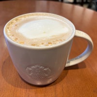 Photo taken at Starbucks by Yanshi T. on 1/23/2024