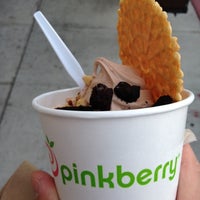 Photo taken at Pinkberry by Vic on 10/16/2012
