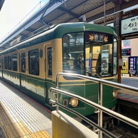 Photo taken at Enoden Kamakura Station (EN15) by ruri on 11/29/2023