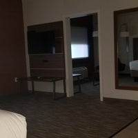 Holiday Inn Express Suites Oroville Lake Oroville Ca - 