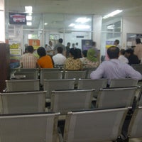 Photo taken at Kantor Imigrasi Kelas I Khusus Jakarta Barat by Apiaw Y. on 11/7/2012