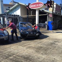 Photo taken at Santa Palm Car Wash by Marcial C. on 7/9/2015