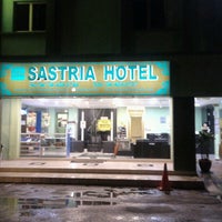 Foto tirada no(a) Sastria Hotel Sungai Petani por sastria h. em 10/4/2013
