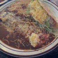 Foto tomada en Pedro&#39;s Mexican Restaurant  por April R. el 10/3/2012