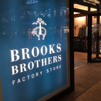 Photo taken at Brooks Brothers 三井アウトレットパーク倉敷店 by o_no_chang on 1/2/2015