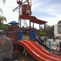 Photo taken at Howard Johnson Anaheim Hotel and Water Playground by howard w. on 4/27/2017
