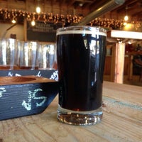 Foto diambil di Fallbrook Brewing Company oleh Dusty S. pada 12/22/2013