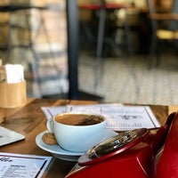 2/4/2019 tarihinde G🐞rkemziyaretçi tarafından Inception Coffee'de çekilen fotoğraf