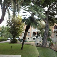 Foto tirada no(a) Park Hotel Villa Ariston por Barbara G. em 10/3/2012