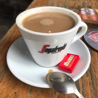 12/21/2019 tarihinde 💎 £zq!m @.ziyaretçi tarafından Schlepp Cafe &amp;amp; Pub'de çekilen fotoğraf