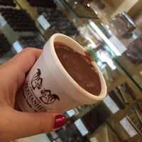 Photo taken at Chocolate Montanhês Monte Verde by Regina R. on 10/7/2017