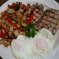 Denis Country Kitchen 1327 W Lockeford St