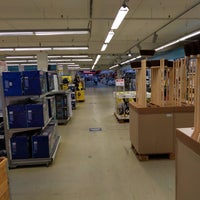 Photo taken at Makro by Nasnl .. on 6/26/2021