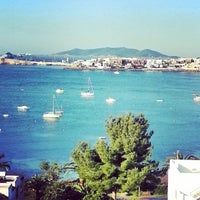 5/4/2013 tarihinde Надя Щ.ziyaretçi tarafından Hotel Victoria Ibiza'de çekilen fotoğraf