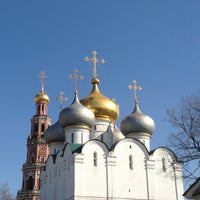 Photo taken at Novodevichy Convent by Miron D. on 4/13/2013