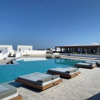 Photo taken at Santo Maris Oia Luxury Suites and Spa in Santorini by Stratis V. on 10/26/2022