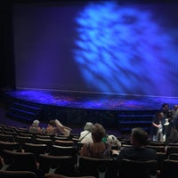 11/22/2016 tarihinde Ron Z.ziyaretçi tarafından &amp;#39;Ulalena at Maui Theatre'de çekilen fotoğraf