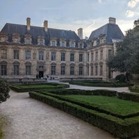 Photo taken at Jardin de Sully by Joshua R. on 3/9/2022