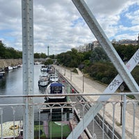 Photo taken at Passerelle Mornay by Thierry B. on 7/19/2023