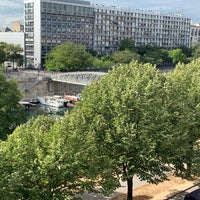 Photo taken at Passerelle Mornay by Thierry B. on 8/8/2019