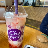 Photo taken at Chatime by Amanda W. on 4/14/2022
