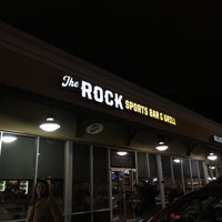 Снимок сделан в The Rock Sports Bar &amp;amp; Grill пользователем Erik🇺🇸 2/13/2016
