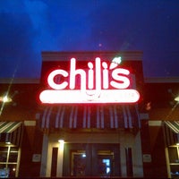 Photo taken at Chili&amp;#39;s Grill &amp;amp; Bar by Erik🇺🇸 on 10/6/2012