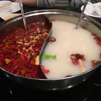 Photo taken at Happy Lamb Hot Pot, Vancouver by Jazelle on 10/11/2015