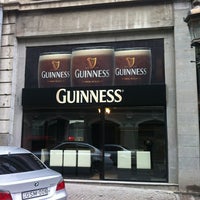Photo taken at Guinness by Levan K. on 12/30/2012