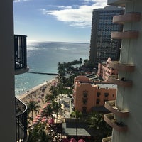 2/17/2017에 Miho M.님이 Outrigger Waikiki Beach Resort에서 찍은 사진