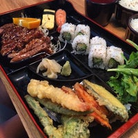 Foto scattata a Umi Japanese Restaurant da Oscar L. il 5/14/2014