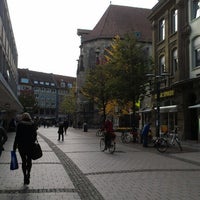 Photo taken at Marienplatz by Hasi on 10/26/2012