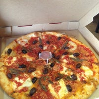 1/1/2013에 Yousef M.님이 Marabella Old World Pizza에서 찍은 사진