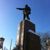 Photo taken at Памятник В.И. Ленину by Таёри Т. on 2/25/2013