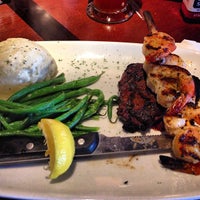 Photo taken at Red Lobster by Jakaria R. on 2/7/2013
