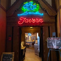 Foto tirada no(a) Ship Tavern por Nicole D. em 2/2/2022