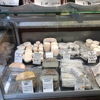 Photo taken at Fromagerie Jouannault by Olivier N. on 10/5/2019