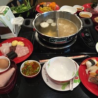 Photo taken at Hot Pot Inter Buffet by Jennie S. on 6/13/2016