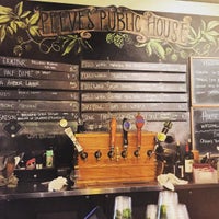 Photo taken at Peeve&amp;#39;s Public House &amp;amp; Local Market by Joie T. on 7/29/2015