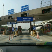 Photo taken at Sukhaphiban 5-1 Toll Plaza by Tha T. on 2/20/2017