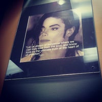 Photo taken at Burger King by Shanda R. on 12/3/2012