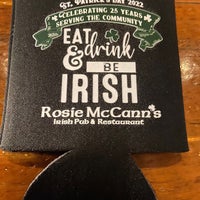 Photo taken at Rosie McCann&amp;#39;s Irish Pub &amp;amp; Restaurant by Damon S. on 3/13/2022