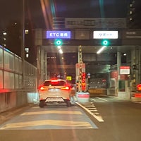 Photo taken at Hatsudai-minami Exit by Willem on 7/2/2022