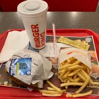 Photo taken at Burger King by Willem on 12/21/2018