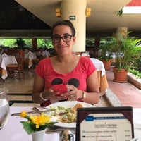 Photo taken at Restaurante Yucatan by Eduardo R. on 8/21/2017