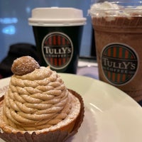 Photo taken at Tully&amp;#39;s Coffee by Kyoko F. on 11/25/2023
